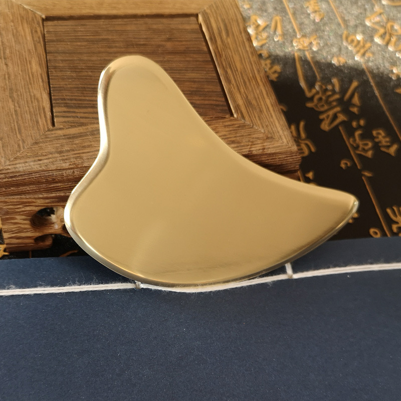 Brass Heart-Shaped Gua Sha Board, Traditional Chinese Wellness Body & Face Gua Sha Tool for Home Self-Care - Image 4