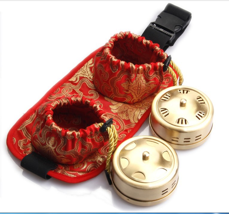 Satin Cloth Cover Copper Moxibustion Pot with Four-Unit Split Case, Warm Moxa Holder for Home Wellness Routine - Image 3