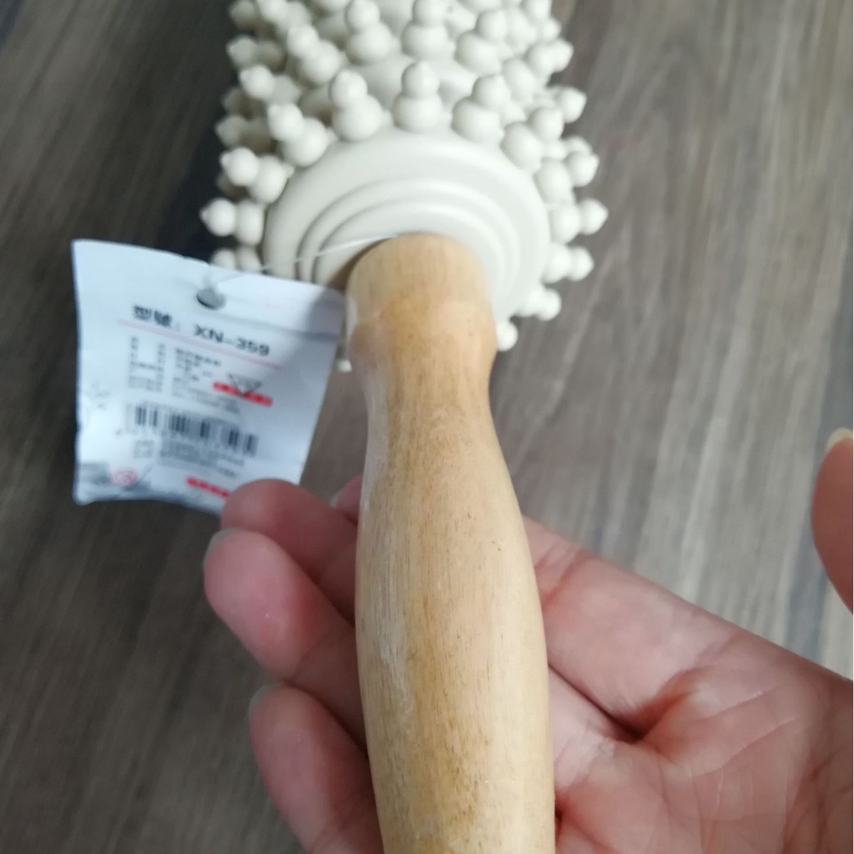 Wooden Nine-Roller Massage Tool for Back, Neck, and Leg Self-Care, Manual Acupoint-Inspired Body Wellness Roller - Image 2