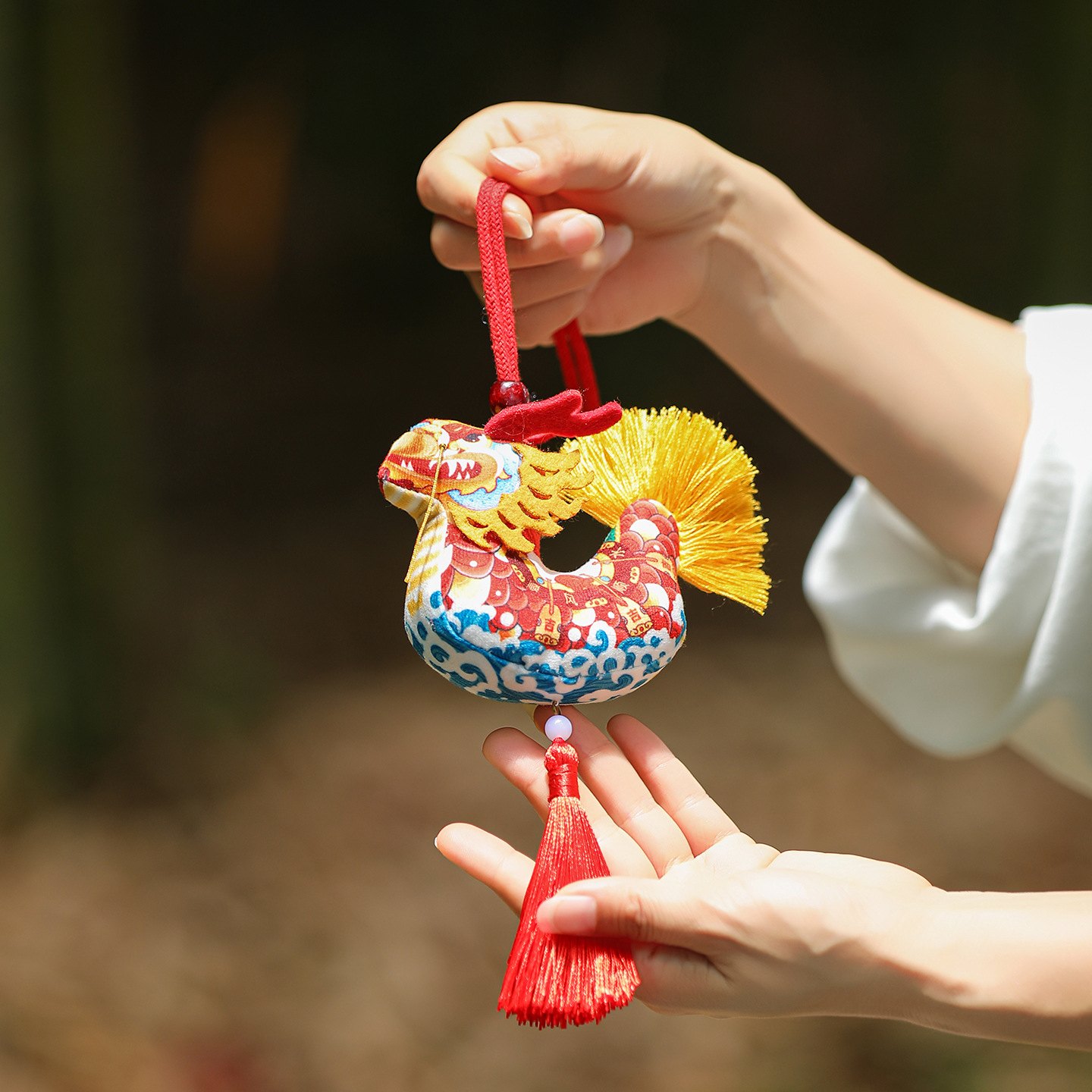 Handheld herbal sachet ornament