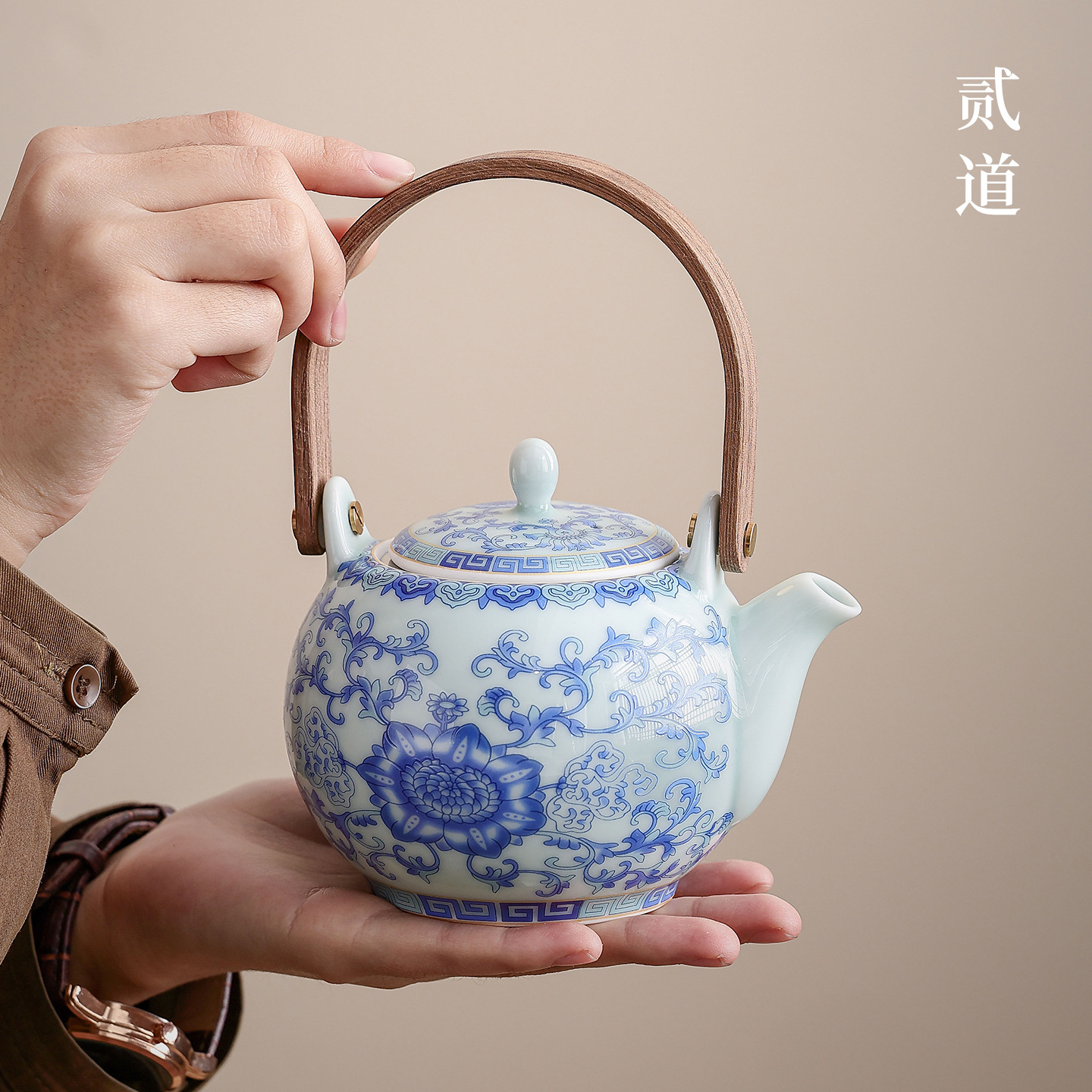 Chinese Style Cultural and Creative Blue and White Kung Fu Tea Set High-End Souvenir Company Annual Meeting Business Gift for Clients with Logo - Image 4