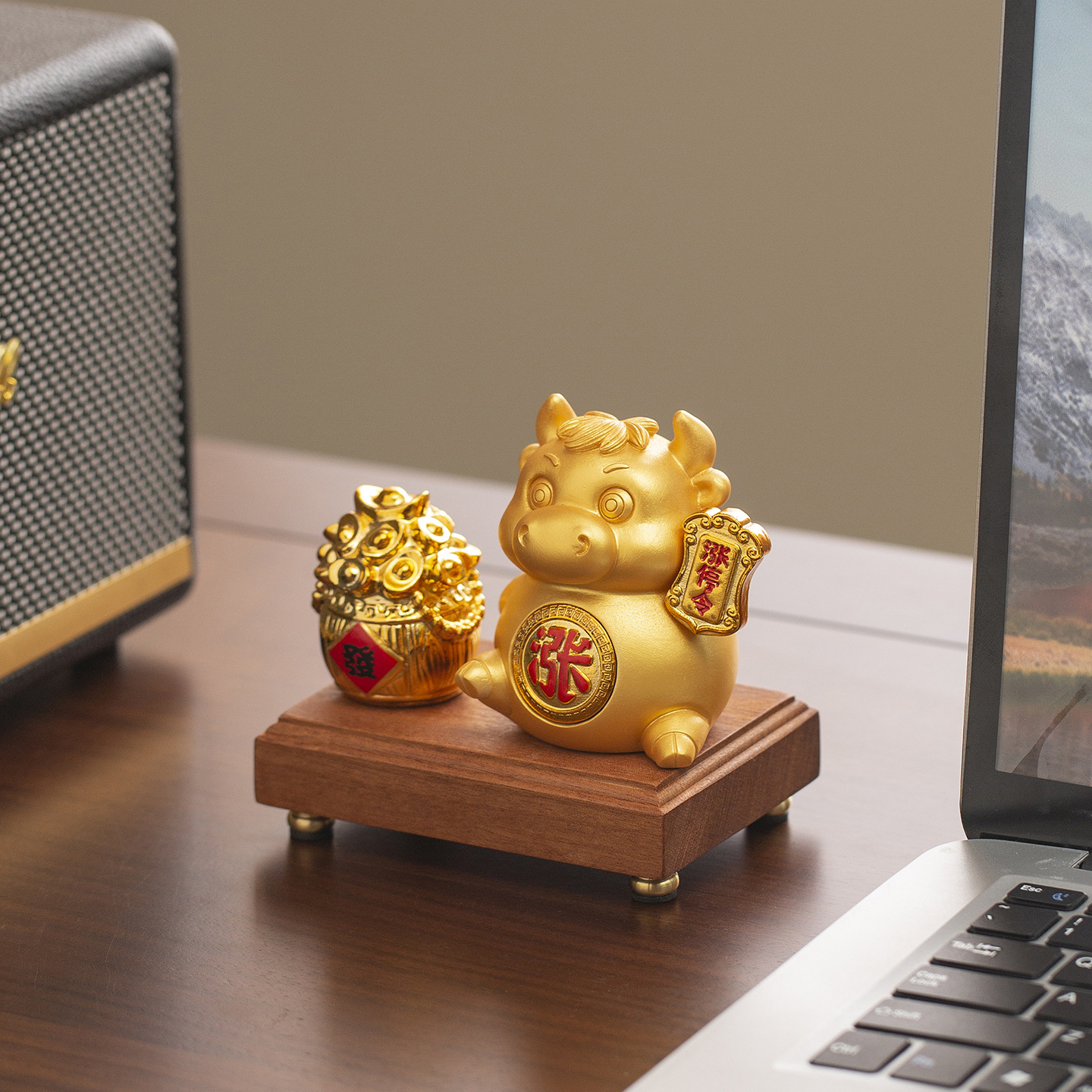 Stock Financial Securities Company Corporate Business Souvenirs Opening Gifts for Clients and Investors,涨停牛 Gifts - Image 4