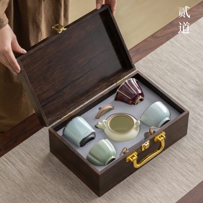 Forbidden City Cultural and Creative Five Famous Kilns Tea Set Gift Box with Tea Cups, Master Cup, Corporate Annual Meeting Gifts for Leaders and Elders